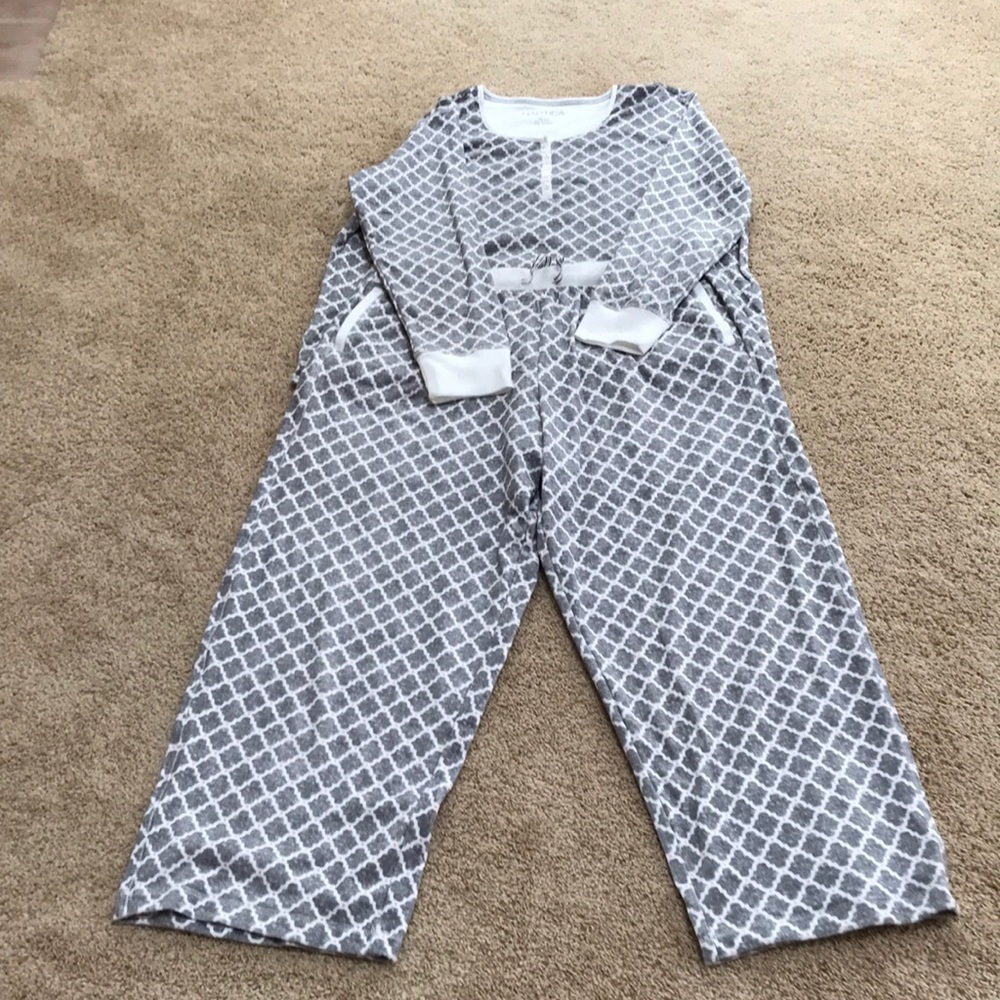 NWT! NAUTICA Size XXL grey multi fleece pajama set